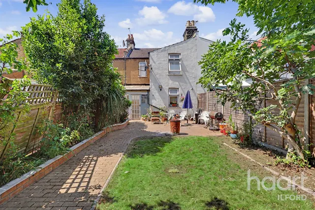 Sunnyside Road, Ilford, IG1, photo 2