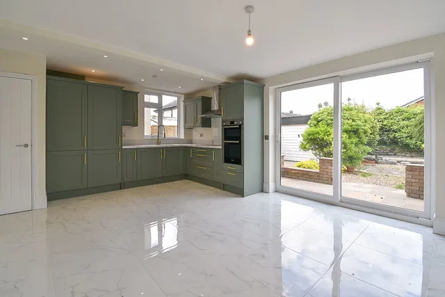 Photo 2 — Rawlinson Lane, Heath Charnock, Lancashire, PR6