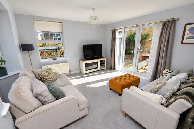 Cullingworth, Bradford, BD13, photo 2