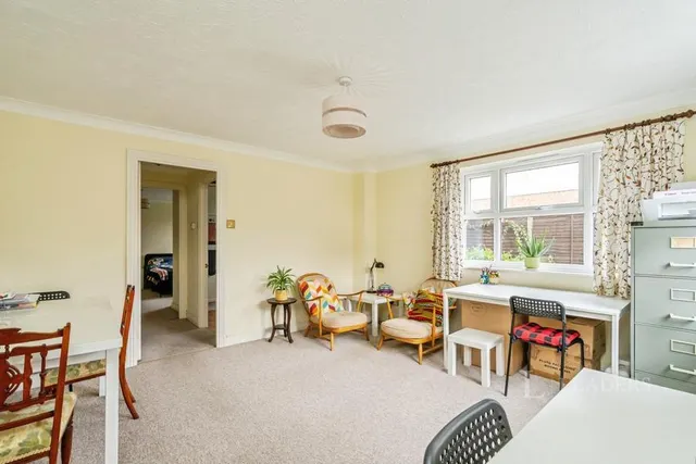 Parchment Street, Chichester, PO19, photo 3