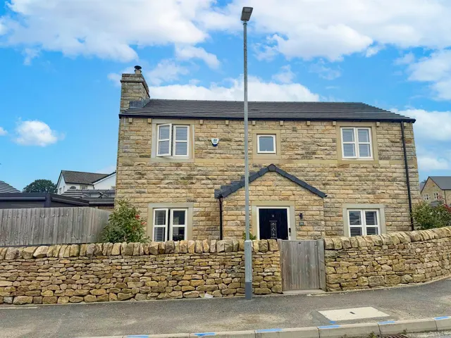 Bolton Drive, Silsden, BD20 9FN, photo 1