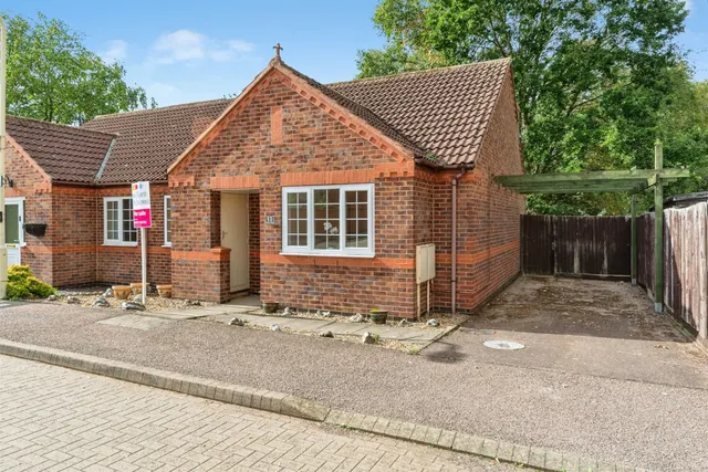 School View, Bottesford, NG13, photo 1