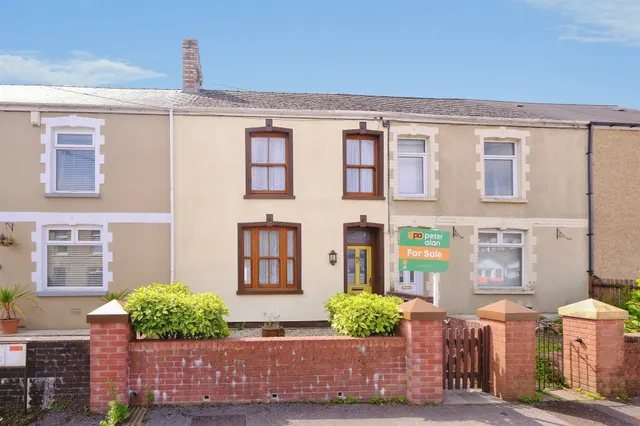 Somerset Terrace, Ebbw Vale, NP23, photo 1