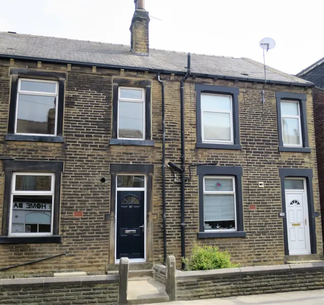 Fountain Street, Morley, LS27, photo 1