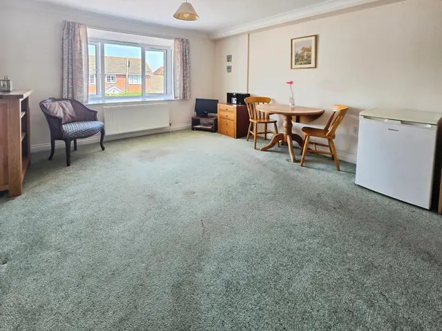Orchard Close, Freshwater, PO40, photo 2
