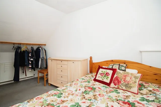 High Street, Fordington, DT1, photo 3