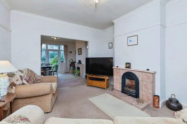 Wigston Road, Oadby, LE2, photo 2