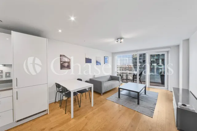 Houblon Apartments, Tyne Street, Aldgate, London, E1, photo 1
