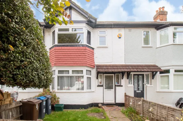 Tennyson Avenue, Kingston, KT3, photo 1