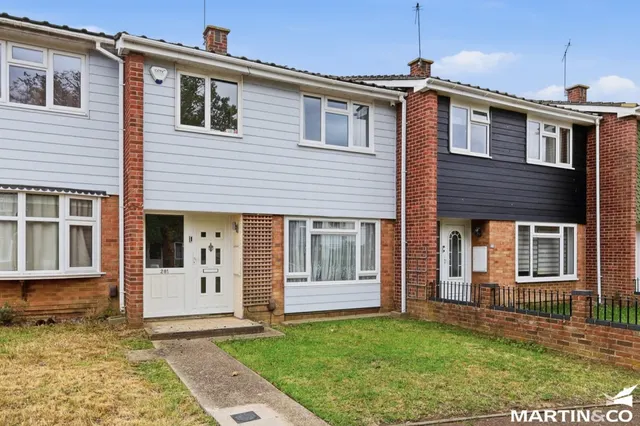 Dorset Avenue, Chelmsford, Essex, photo 1