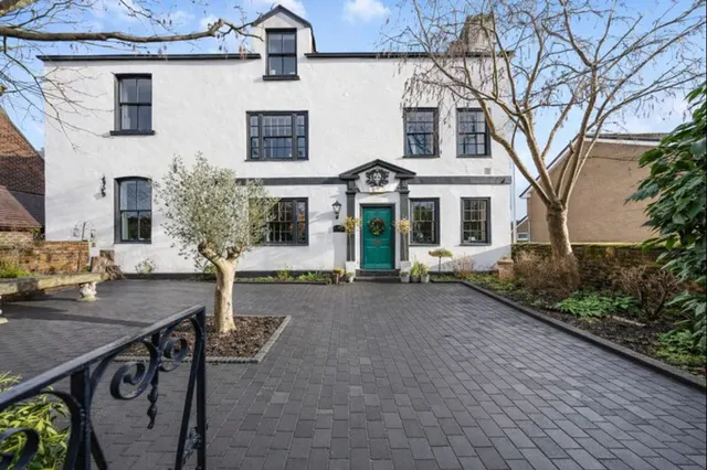 Golborne Road, Winwick, Warrington, Warrington, WA2 8SY, photo 1