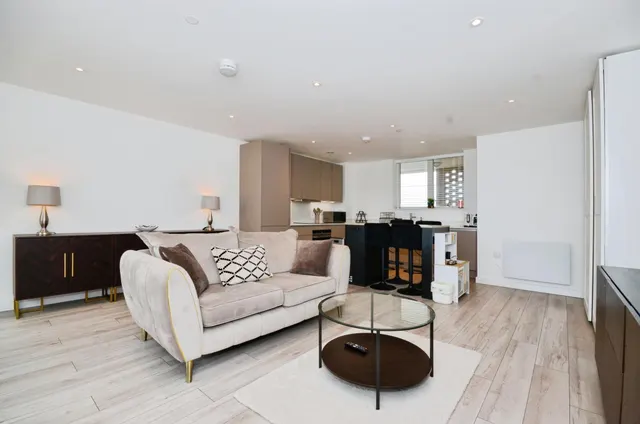 Croxley View, Watford, WD18, photo 3