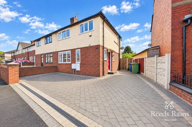 Platt Lane, Hindley, WN2, photo 1
