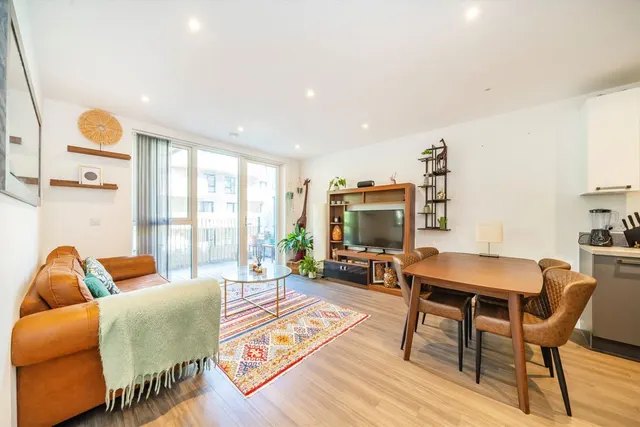 Bollo Bridge Road, W3, photo 2