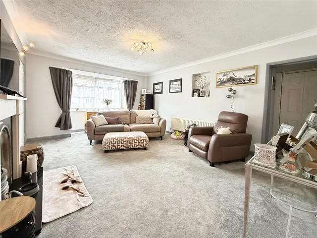 Photo 2 — Yeovil Road, College Town, Sandhurst, Berkshire, GU47 0QH