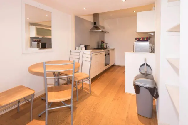 Fyfield Road, London, SW9, photo 2