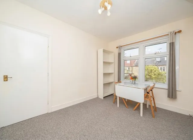 Photo 2 — Balfour Road, Northfields, W13