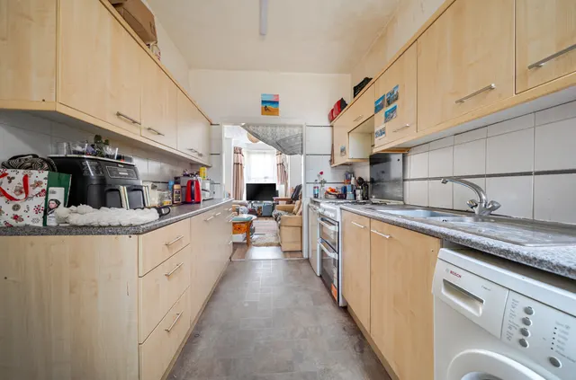 Mafeking Road, Southsea, PO4, photo 3