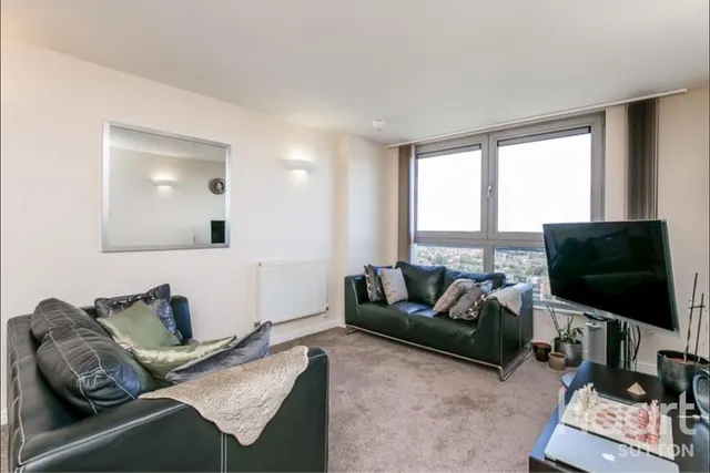 Throwley Way, Sutton, SM1, photo 1