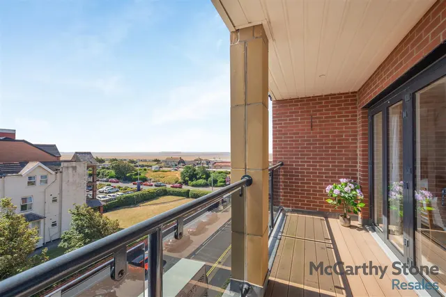 South Promenade, Lytham St. Annes, FY8, photo 3