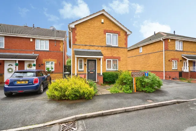 Kenilworth Crescent, Walsall, WS2, photo 1