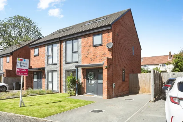 Ash Tree Garth, Leeds, photo 1