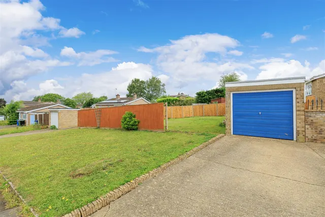 Chichester Road, Halesworth, IP19, photo 1