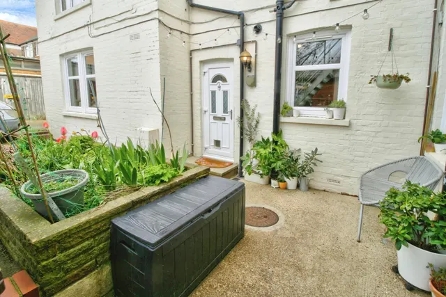 Holden Park Road, Tunbridge Wells, TN4, photo 3