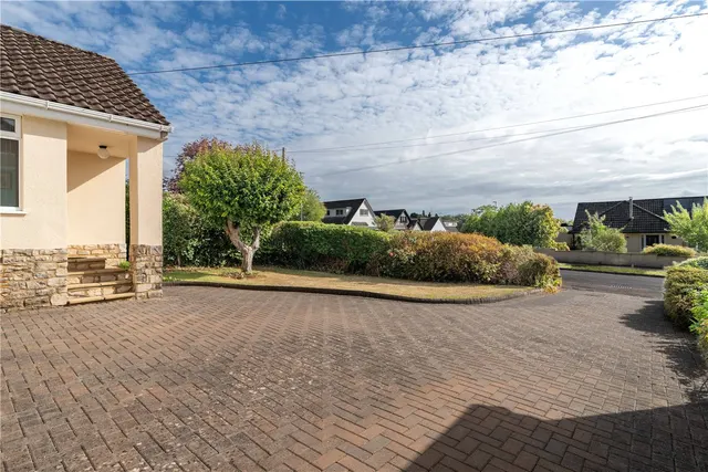 Photo 3 — The Vineries, Wimborne, Dorset, BH21