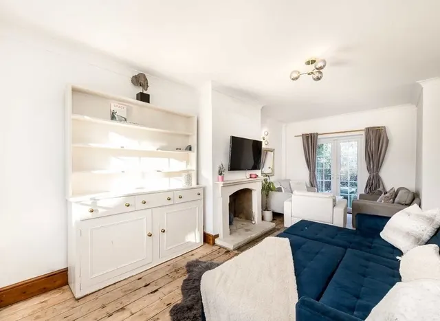 Photo 2 — Dover House Road, Putney, SW15