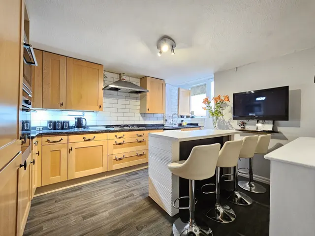 Darnley Street, Gravesend, DA11, photo 1