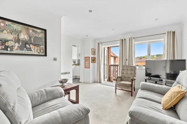 Jasmine Crescent, Princes Risborough, HP27, photo 3