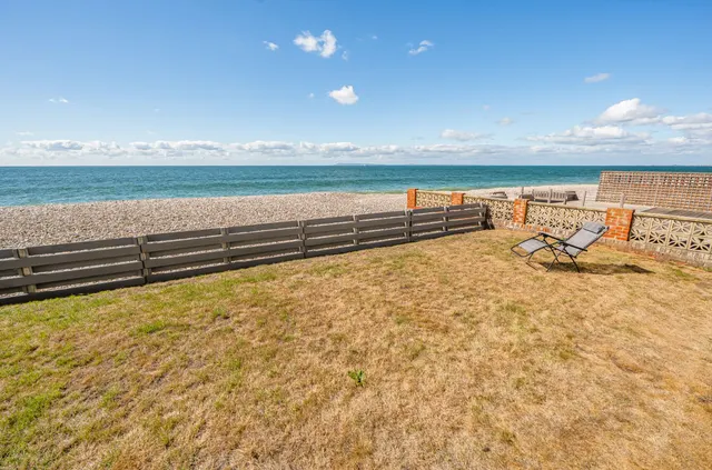 Seafields, Bracklesham Bay, PO20, photo 2