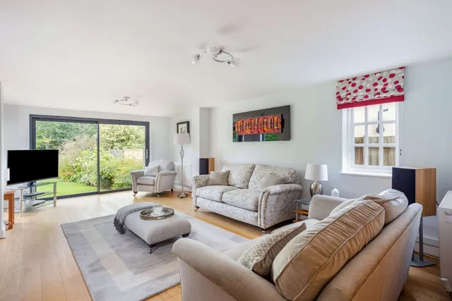 Photo 2 — Winchcombe, Cheltenham, Gloucestershire, GL54 5BT