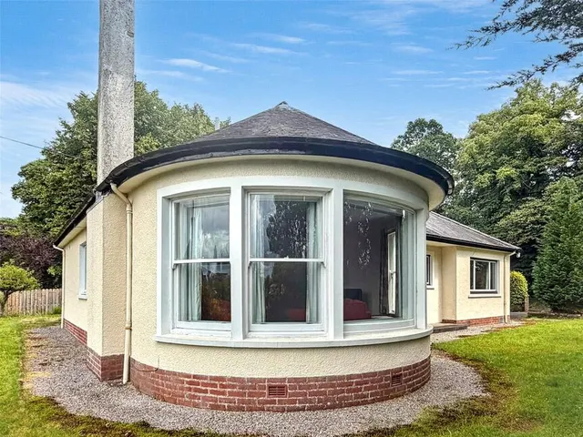 Photo 3 — Manse Road, Dumfries and Galloway, DG3
