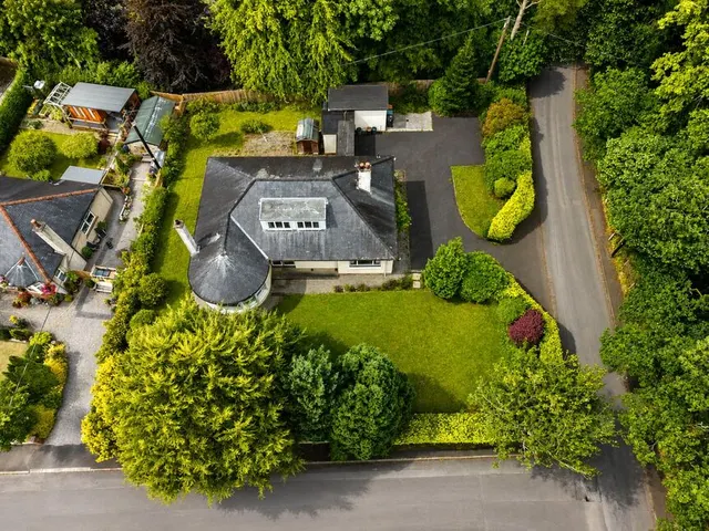 Manse Road, Dumfries and Galloway, DG3, photo 1