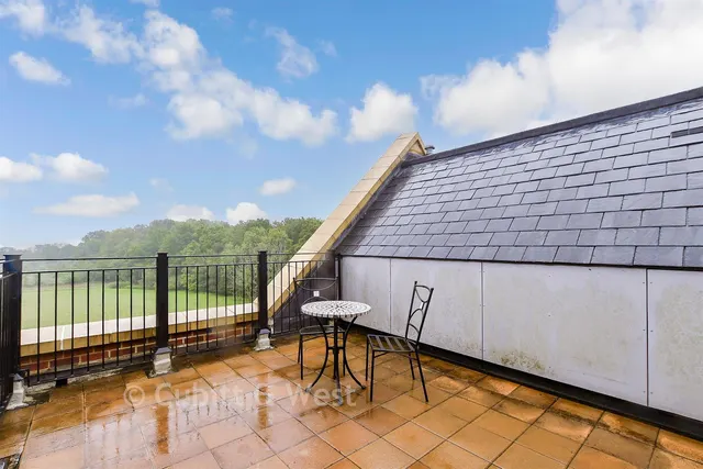 Little Trodgers Lane, Mayfield, TN20, photo 2