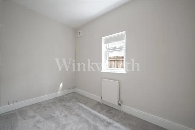 Photo 3 — Templars Avenue, London, NW11