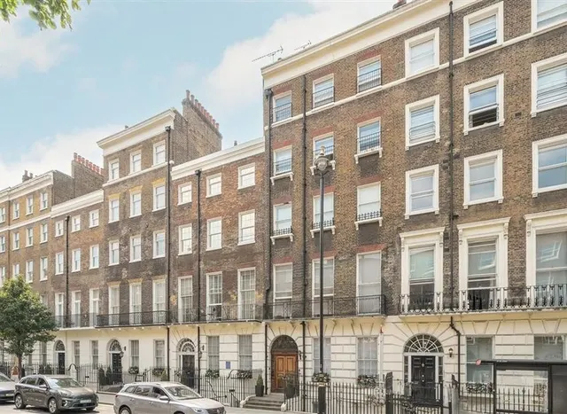 Gloucester Place, Marylebone, W1U, photo 1