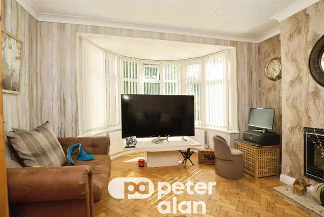 Oaks Close, Newport, NP20, photo 3