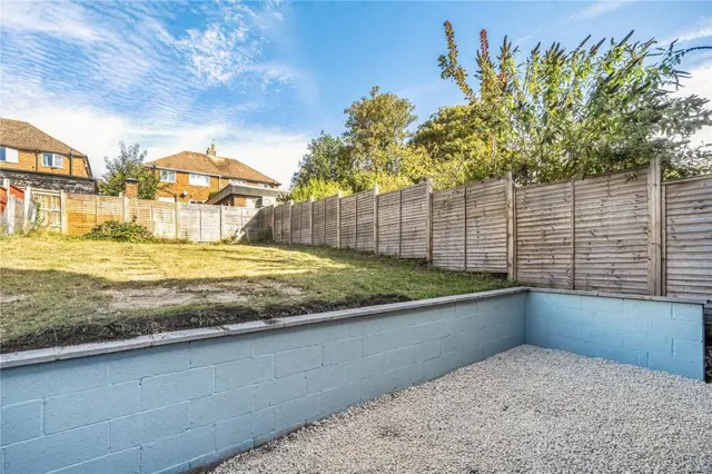 Hunt Road, High Wycombe, HP13, photo 3