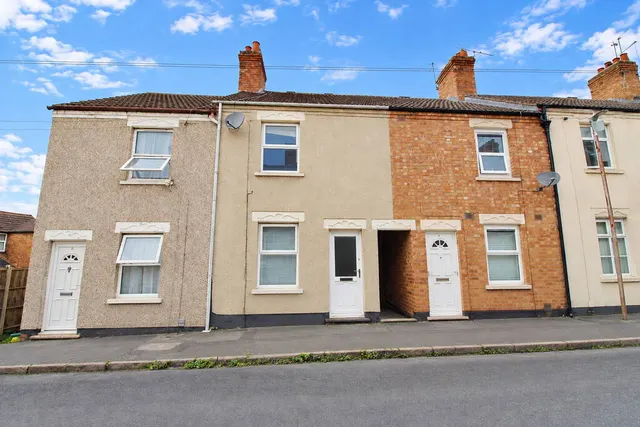 Adams Street, New Bilton, Rugby, CV21 2HT, photo 1