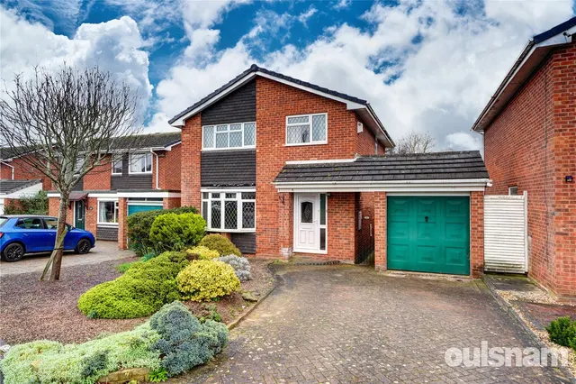 Suffolk Way, Droitwich, Worcestershire, WR9 7RE, photo 1