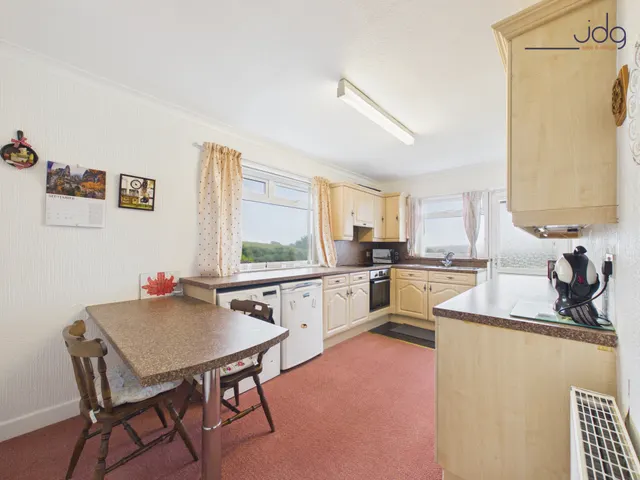 Sea View Drive, Hest Bank, LA2, photo 2