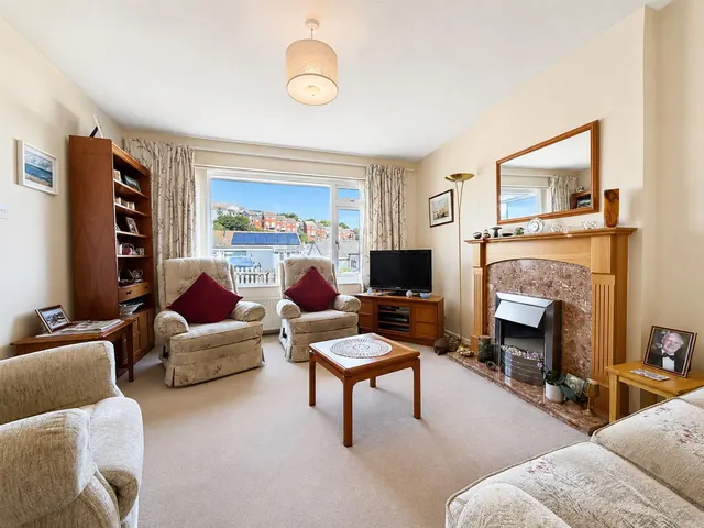 Maple Road, Brixham, photo 2