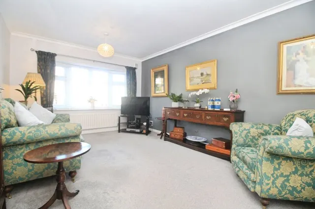 Calver Crescent, Sapcote, LE9, photo 3