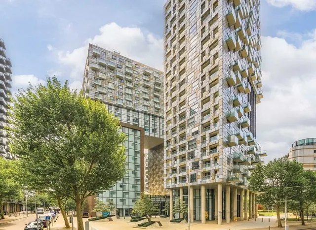 Lincoln Plaza, Canary Wharf, E14, photo 1
