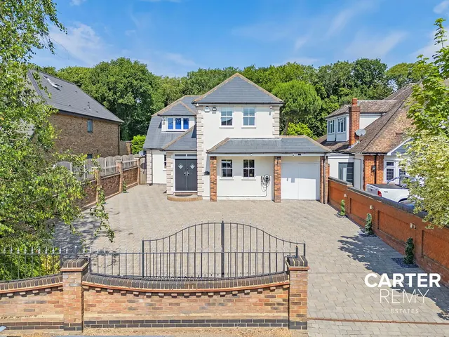 Shipwrights Drive, Benfleet, SS7, photo 1