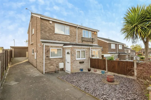 Mayfair Close, Harworth, Doncaster, photo 1