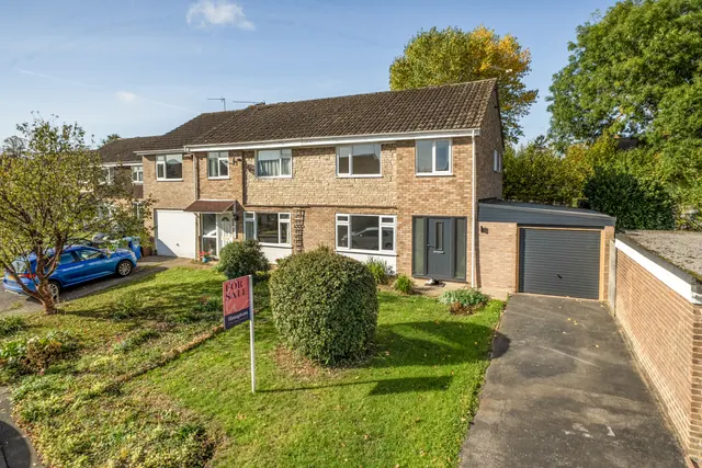 Colegrave Road, Bloxham, OX15, photo 1